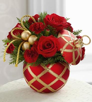The Season\'s Greetings Bouquet